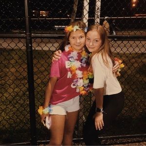 Meet your Posher, Hayley